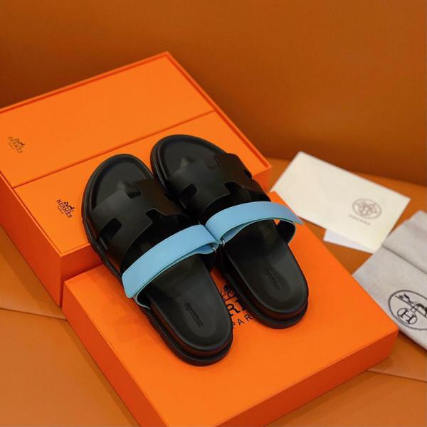 HERMES Chypre sandal Black and Blue