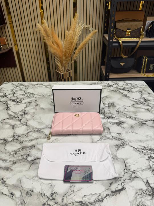 Coach Quilted Zipper Premium Wallet Includes Card Box And Dust Bag (CD003-Pink)