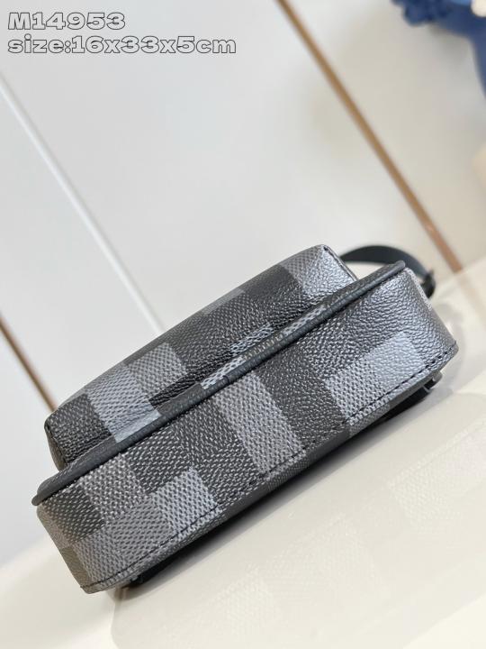 Louis Vuitton Avenue Unisex Sling Bag NM With Dust Bag 14953 Black Glitch