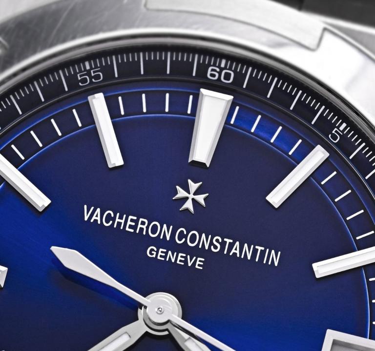 Vacheron Constantin Overseas 4500V
