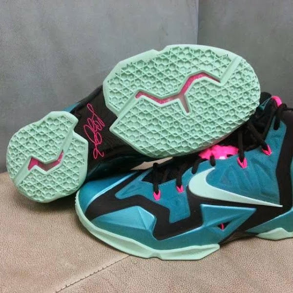 Nike Lebron 11 South Beach Mens