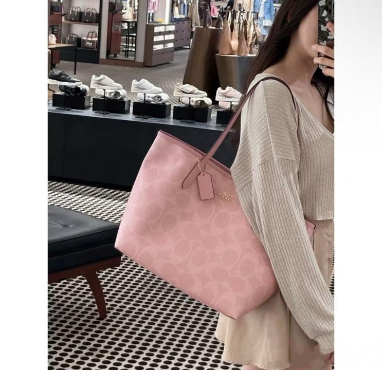 Coach City Tote With Charm Large Tote Bag OriginalBox DustCover Packing