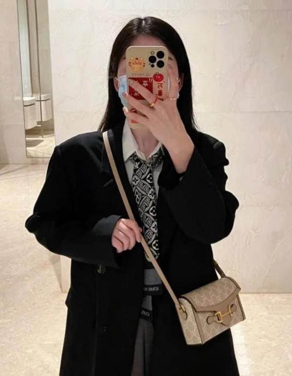 Gucci Horsebit 1955 Mini Bag Beige GG Supreme Canvas With OG Box & Carry Bag Apricot 625615 Beige