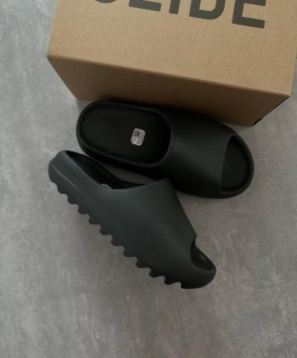 UA Adidas Yeezy Slide ONYX HQ6448