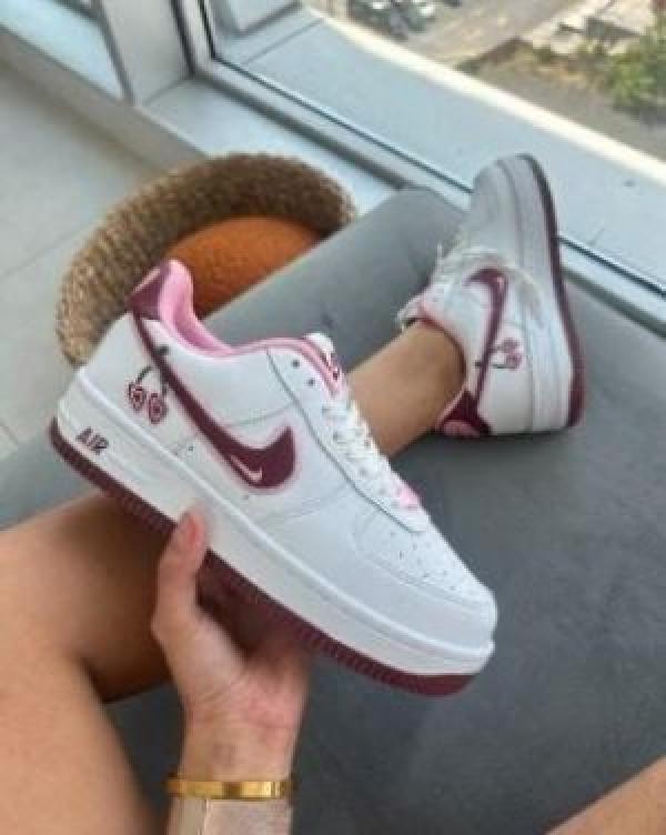 Nike Airforce AF-1 Low Valentines Day