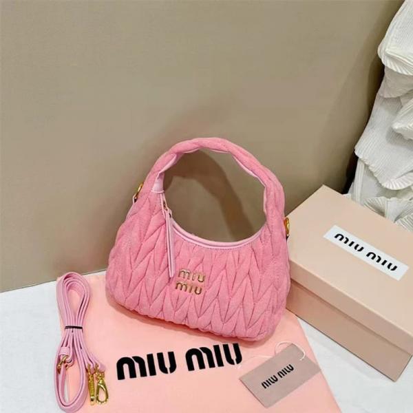 Miu Miu Wander Hobo Bag Pink Velvet Matelass Nappa Leather Pink 2506