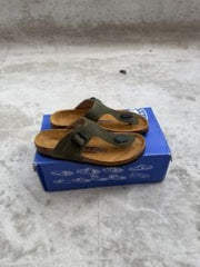 Birkenstock Gizeh olive Suede 1904