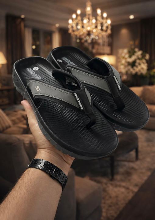 Skechers go recover premium slipper black
