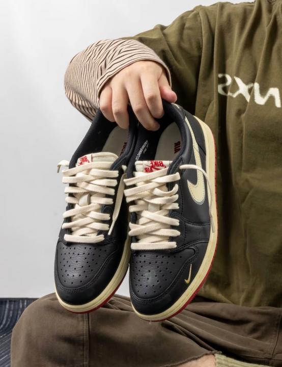 Air Jordan 1 Low OG x Nigel Sylvester