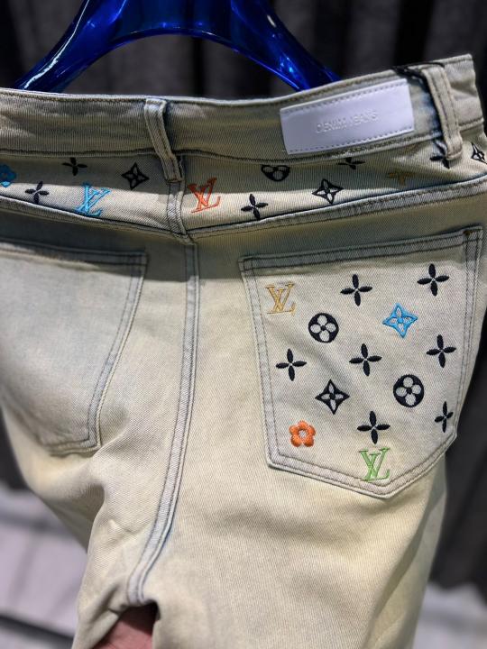 Louis Vuitton IMPORTED STORE ARTICLE STATE WHEAT JEANS