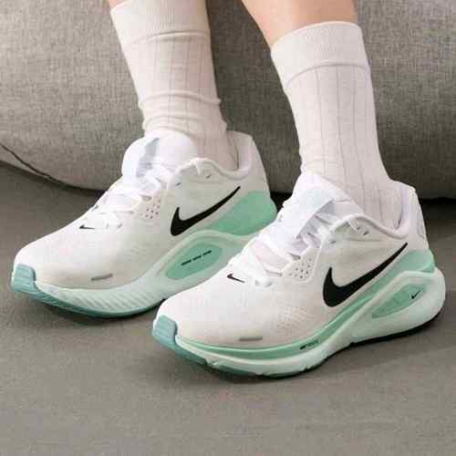 Nike Structure 26 Mint Foam 416