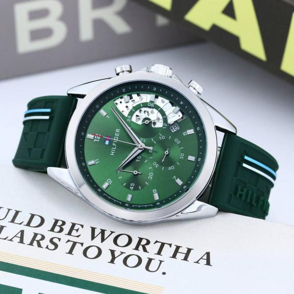 Tommy Hilfiger Baker