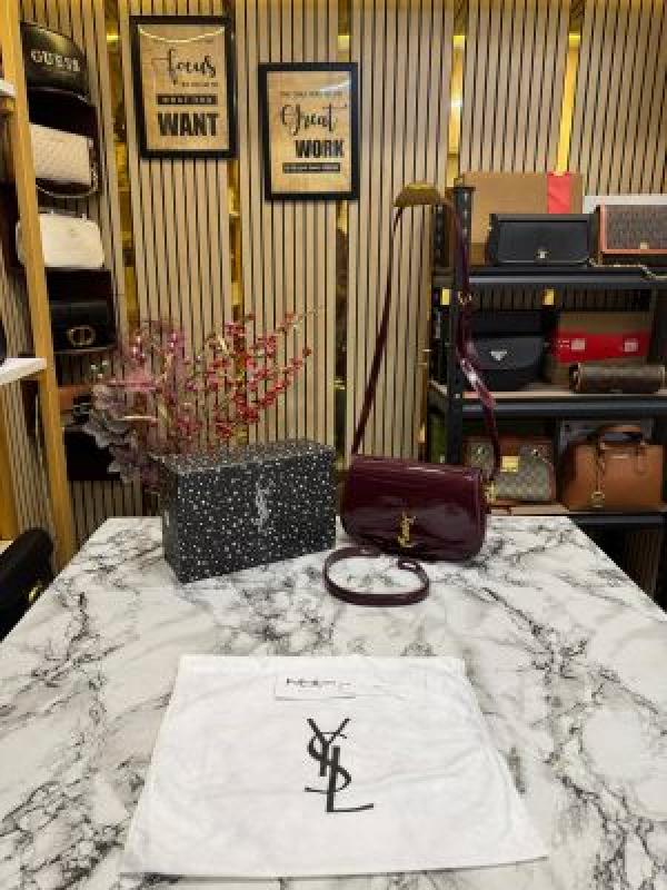 Yves Saint Laurent Le Hobo Shoulder Bag With Box And Dust Bag (2428-1 Wine)