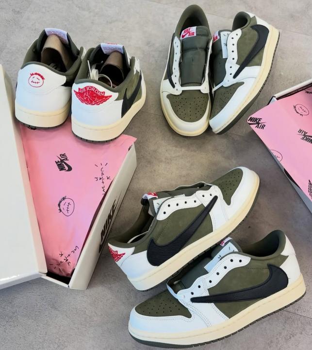 Nike Air Jordan 1 x Travis Scott Low Medium Olive
