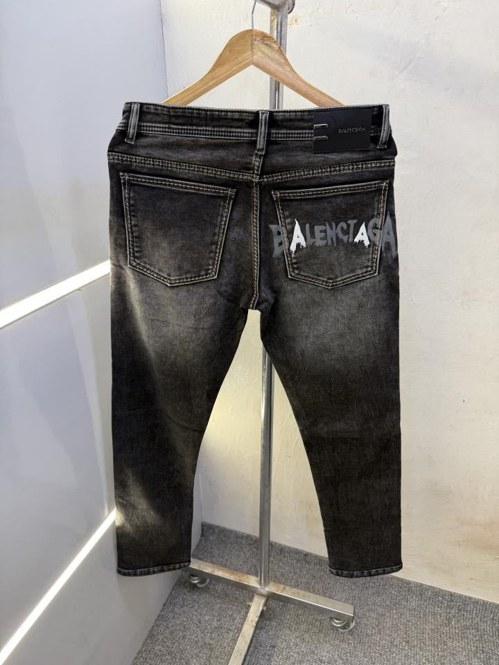 BALENCIAGA PREMIUM BLACK DENIM JEANS REGULAR FIT LENGHT 39