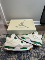 AIR JORDAN RETRO 4 PINE GREEN