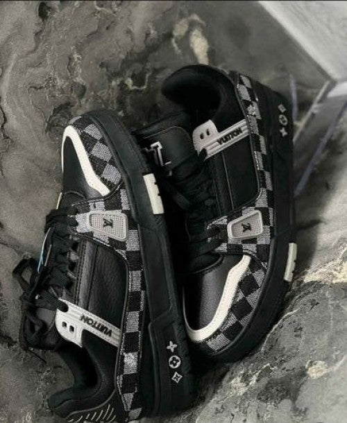 LOUIS VUITTON TRAINER DENIM