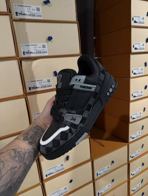 LOUIS VUITTON TRAINER DENIM