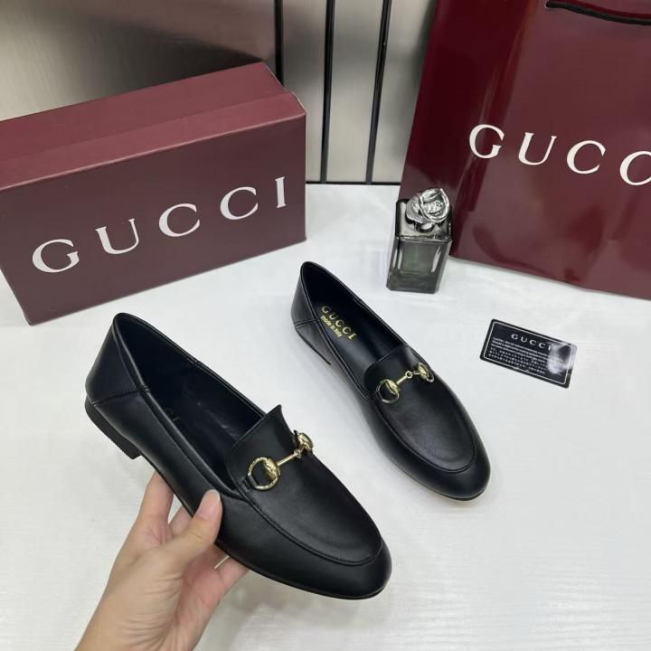 WMNS GUCCI horsebit Leather Black Loafer For Her