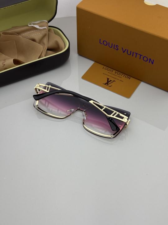 Louis Vuitton 17529 golden pink shaded