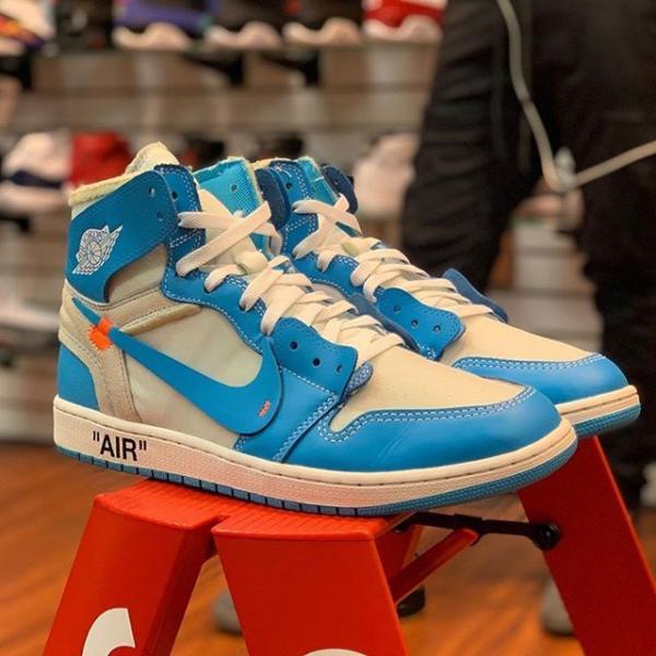 Nike Jordan retro 1 X off white UNC Blue