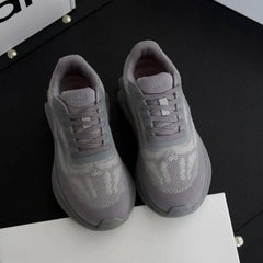 Alo Yoga Alo Runner unisex shoe in grey mesh