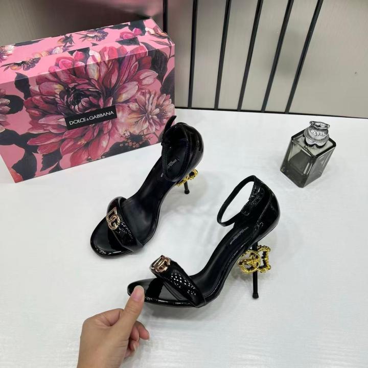 Dolce & Gabbana Sculpted Heel Baroque DG Patent Black Leather Sandal Heels With OG Box 5789 2 Black
