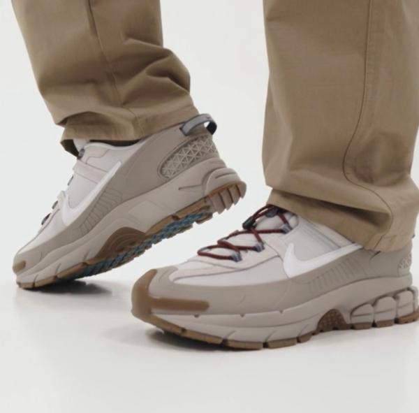 Nike Mens Zoom Vomero Roam Grey Vast White