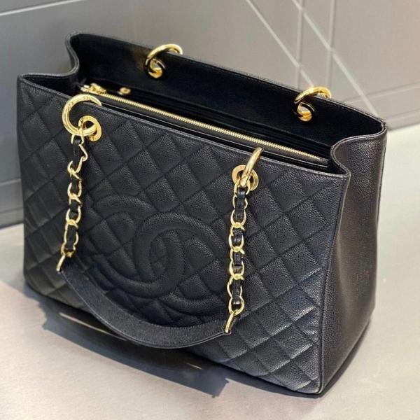 Chanel handbag premium quality with dust bag 6046