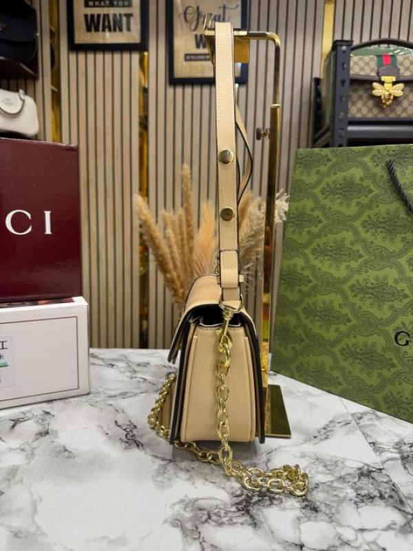 GUCCI GG CANVAS JACQUARD SHOULDER BAG WITH DOUBLE OG BOX AND DUST BAG INCLUDES CARRY BAG (46377 BEIGE)