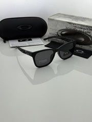 Oakley 3356 black