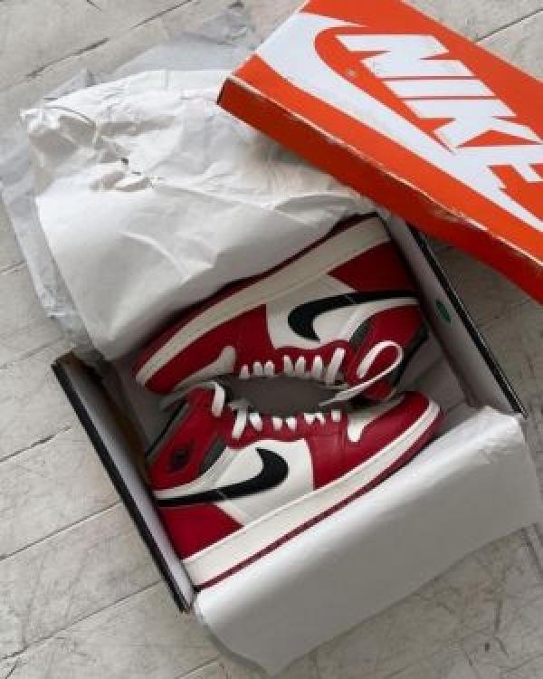 SEMI UA Jordan 1 retro high Chicago x lost found with sandy bros bill original box powder sole top fixed