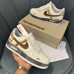 Nike Airforce 1 low panda prank