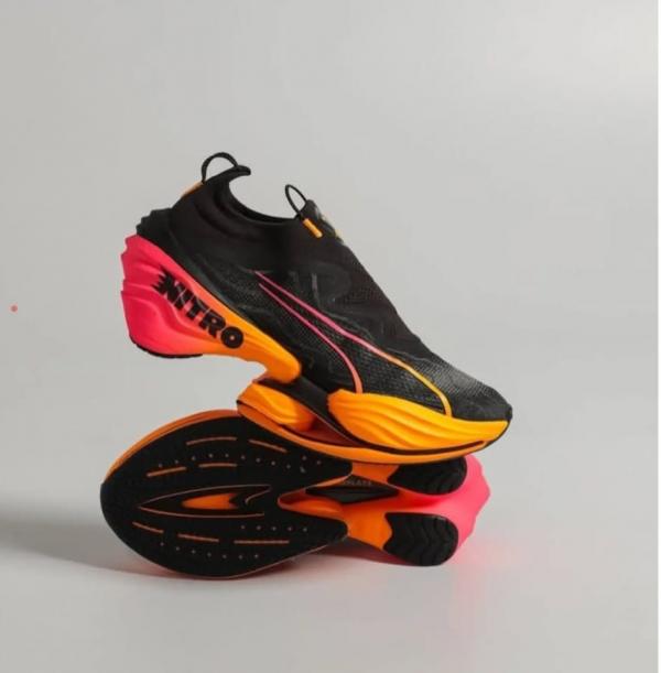 Puma Fast RB NITRO Elite Black Sun Sets Glow
