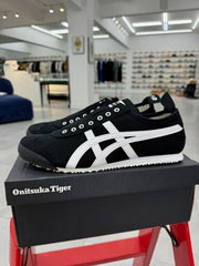 Onitsuka Tiger Mexico 66 SlipOn Black White Girls D 1866