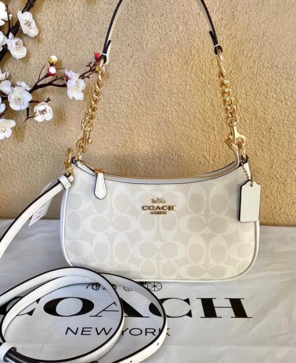 Coach Teri White Shoulder Bag With OG Box Dust Cover & Carry Bag White