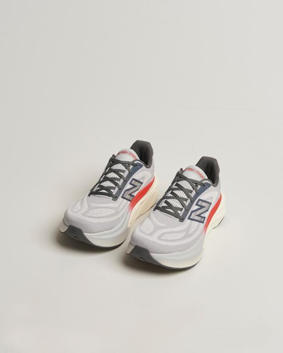 New Balance Fresh Foam X More v6 Grey running shoes