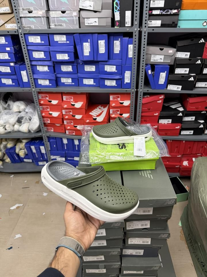 Crocs INMOTION CLOGS FOR MEN