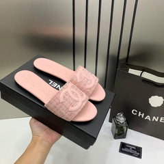 Chanel Tweed Fabric Slide Sandals With OG  Box & Carry Bag Pink CC Logo 1892