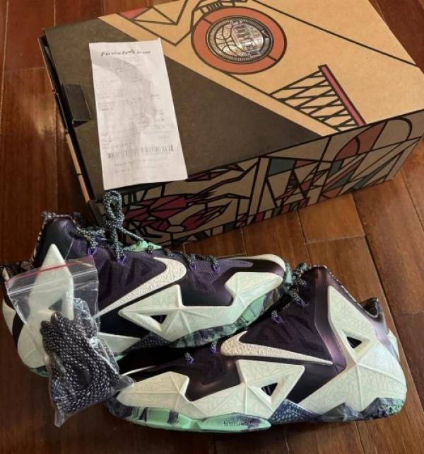 Nike Lebron 11 Gator king Glow in Dark