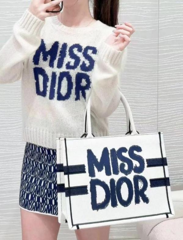 Miss Dior By Christian Dior Graffiti Book Large Tote With OG Box & Dust Bag & Scarf (White 41cm)