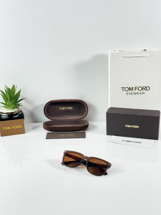 Tomford 0775 Brown