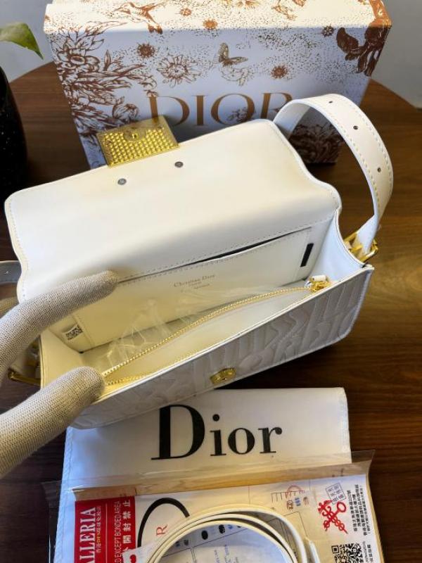 Christian Dior Quilted Miss Dior Flap Shoulderbag With OG Box Dust Bag & 2 belts White D2427