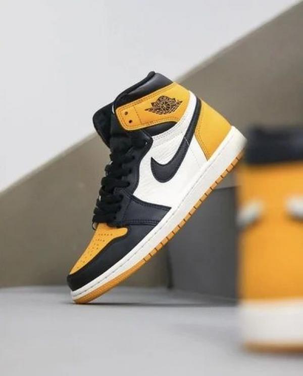 Air  Jordan Retro 1 High Taxi FIXED