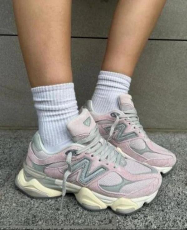 New  Balance 9060 December Sky