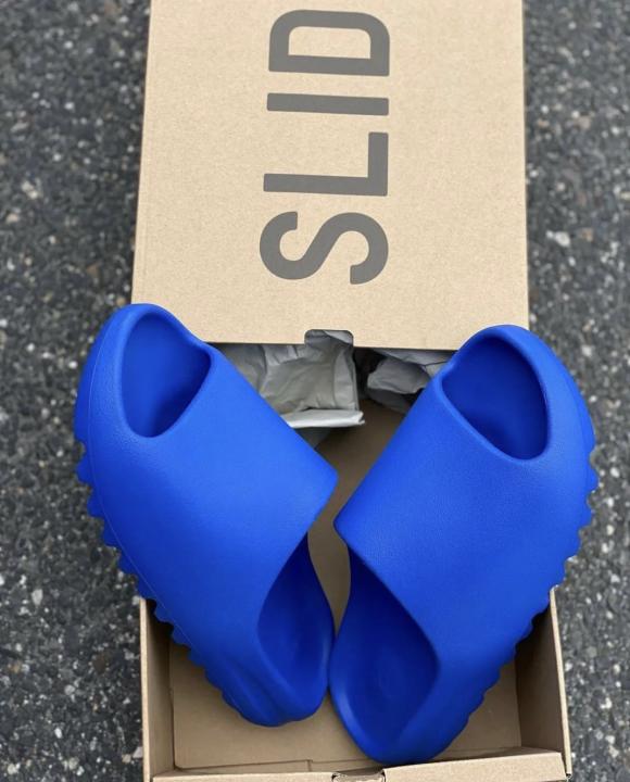 Adidas Yeezy Slide Azure UA