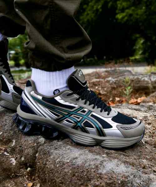 Asicss Gel Kinetic Fluent Black Dark Taupe 447
