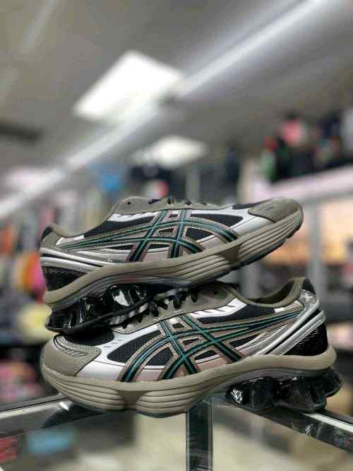 Asicss Gel Kinetic Fluent Black Dark Taupe 447