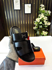 Hermes Chypre Soft Comfort All Black Sandal
