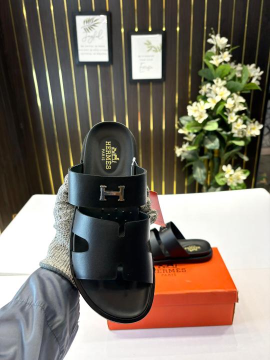 Hermes Chypre Soft Comfort All Black Sandal